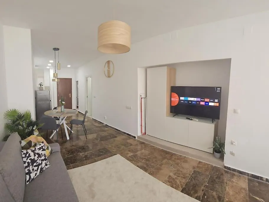 Tao City Center Apartment With Fee Wifi And Air Con By Namaste Elite Torremolinos