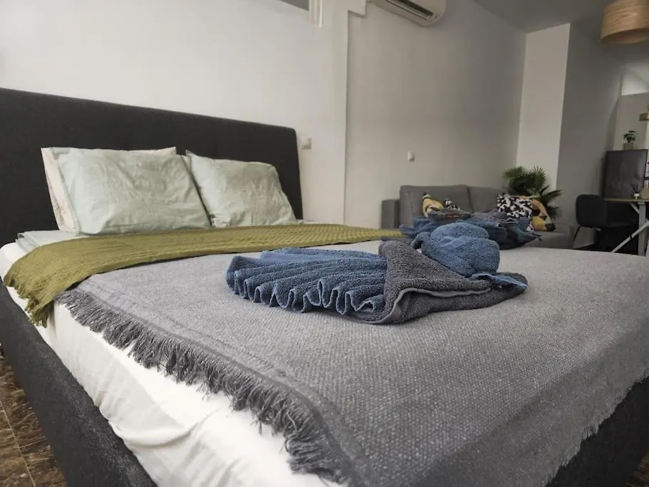 Tao City Center Apartment With Fee Wifi And Air Con By Namaste Elite Torremolinos